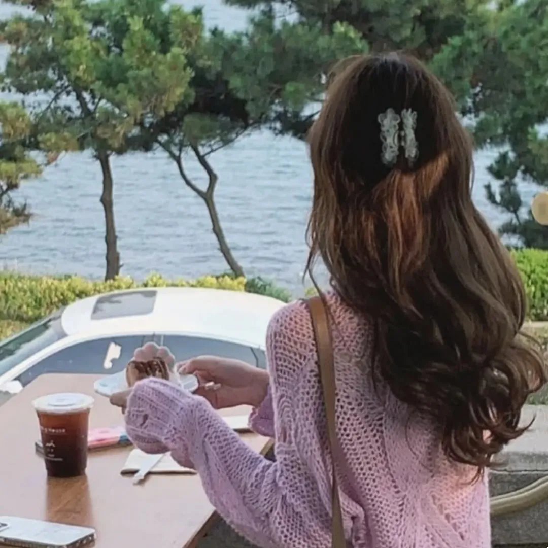 黑莲花她只想活命